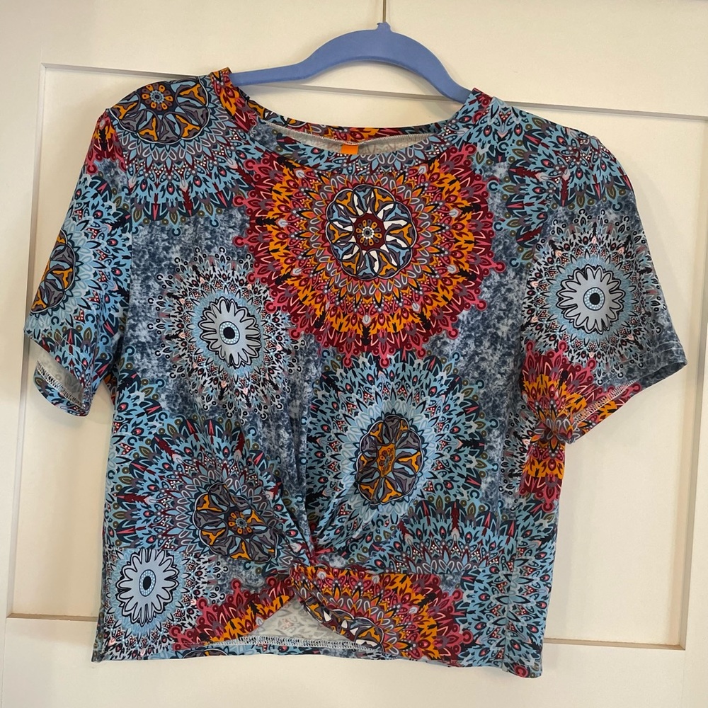 Boho Crop Top - size L - Never worn